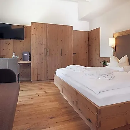 Hotel Schuetzenhof *